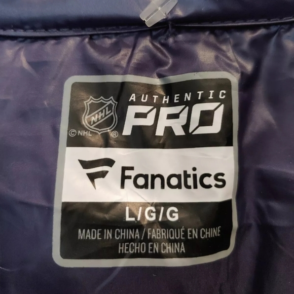 Buffalo Sabres Fanatics Polyester Puffer Jacket - Picture 12 of 13